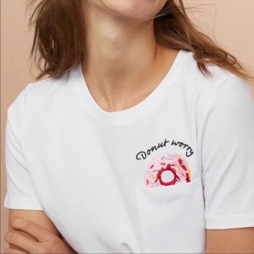 💕2 for $15💕 H&M Donut Worry White Cotton Short Sleeve T-shirt